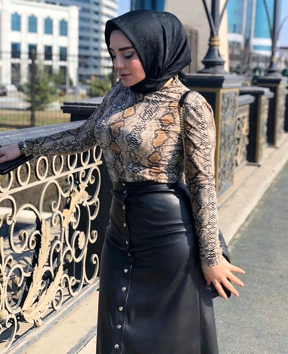 Чеченки Hadid hidjab