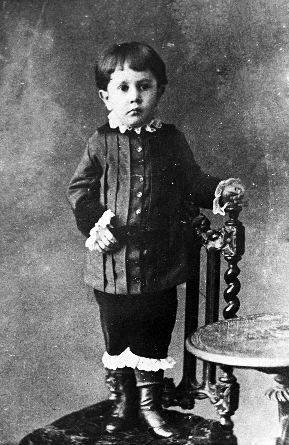 Алексей Николаевич толстой в детстве