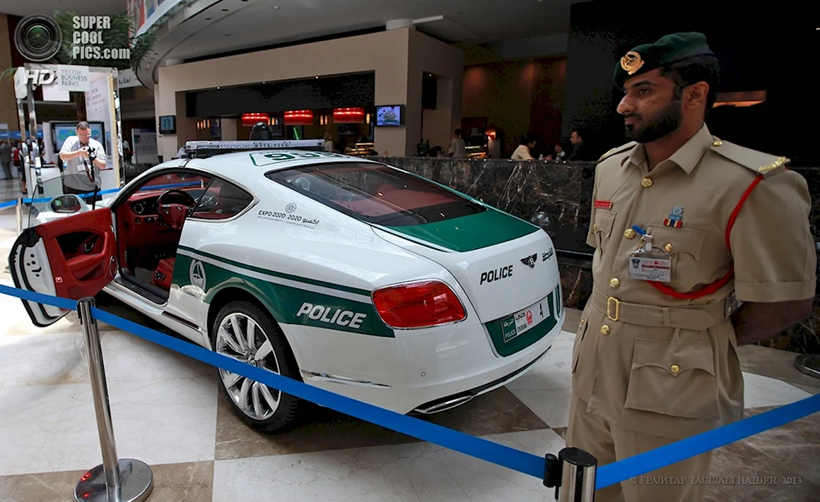 Дорожная полиция Дубай