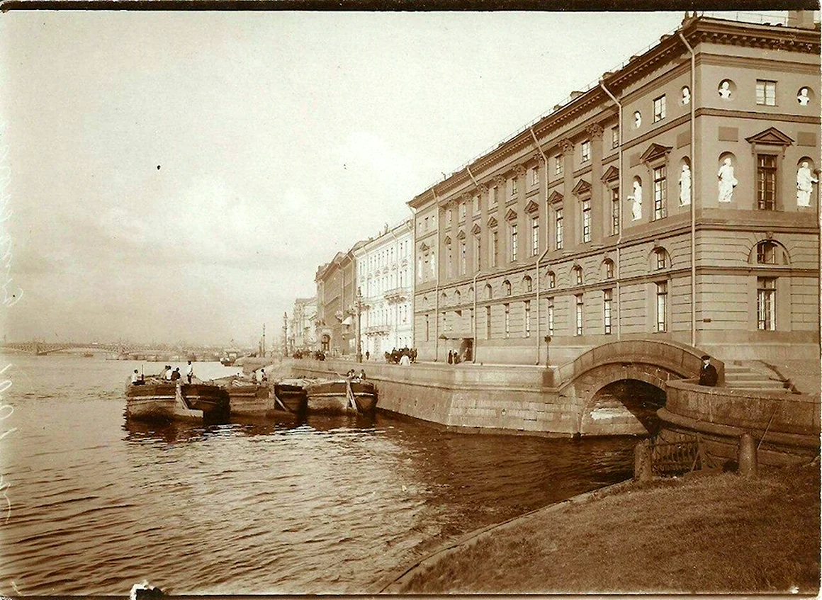 Дворцовая набережная 19 век