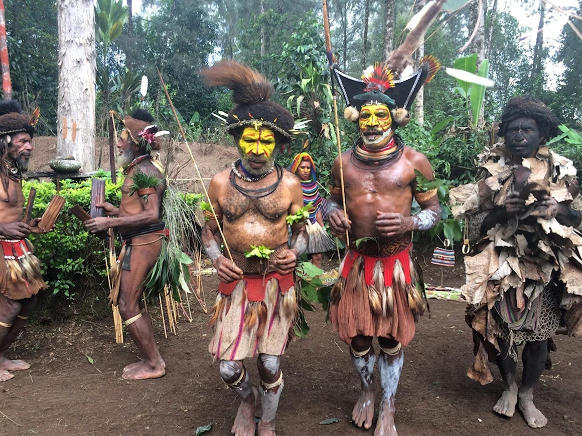 Национальная одежда Папуа новая Гвинея