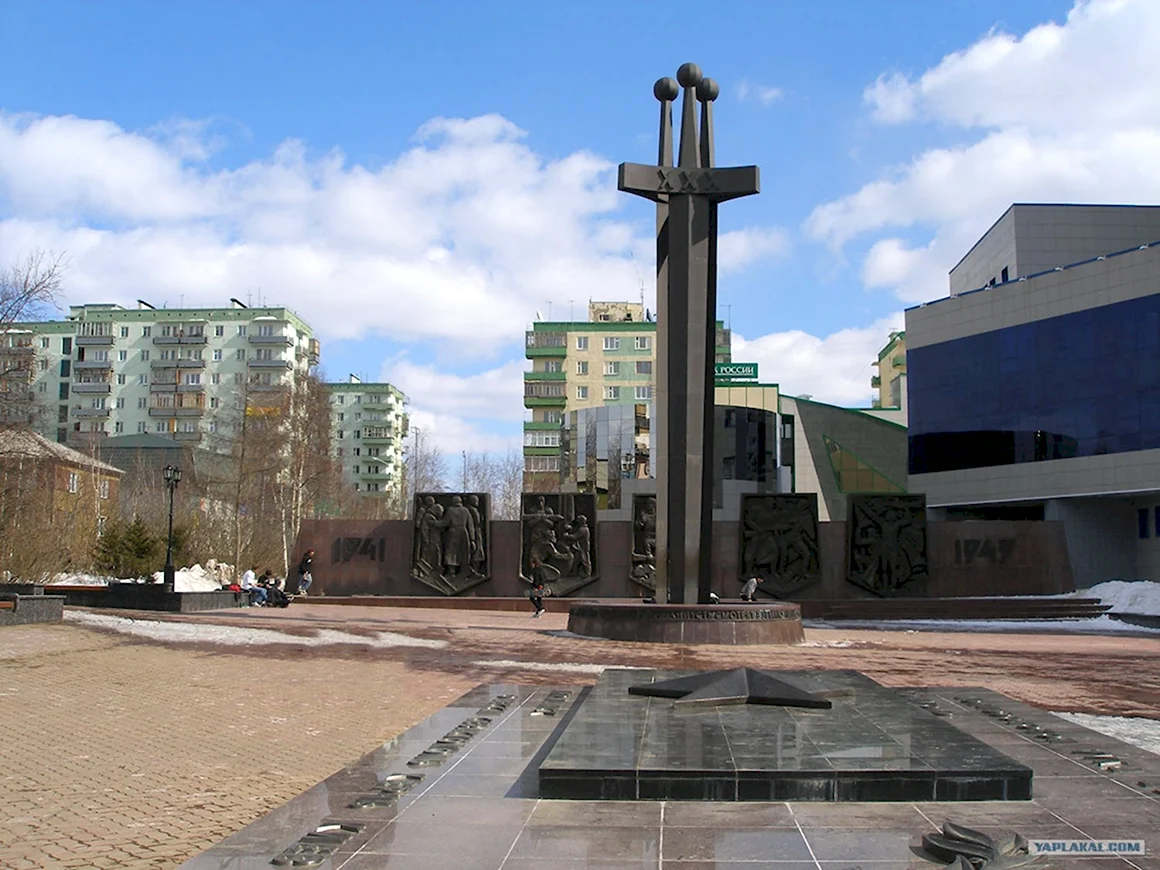 Памятники в Мирном Якутия