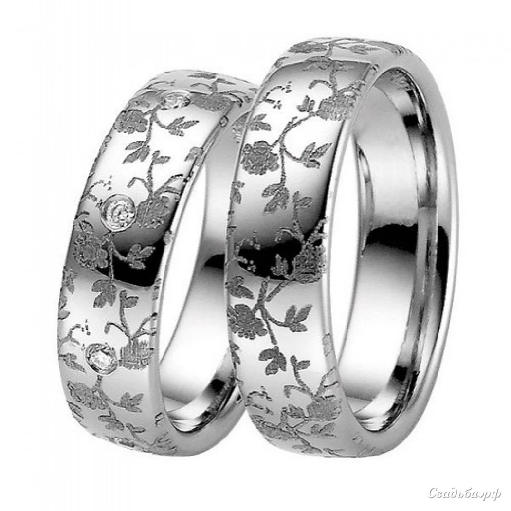 Парные обручальные кольца из серебра с гравировкой