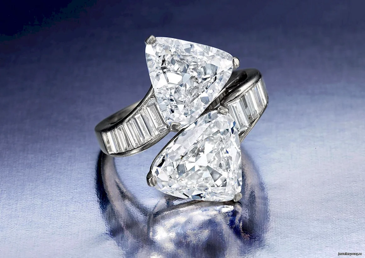 Самые дорогие обручальные кольца с бриллиантами