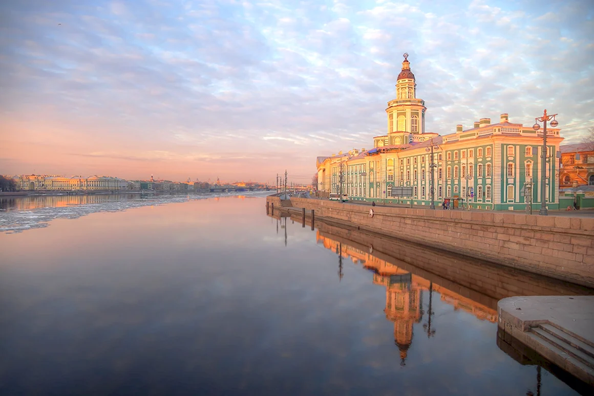 Санкт-Петербург в апреле